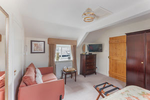 Photo 19- click for photo gallery